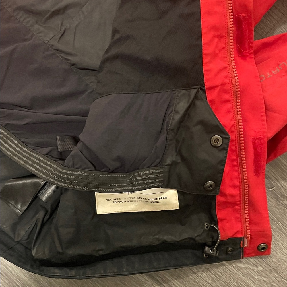 Burton AK Black and Red Patrol Jacket. Unisex L, VGUC - Picture 4 of 15
